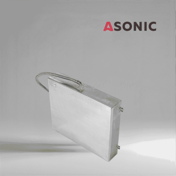 ASONIC-IND-PLATE-2 ASONIC IND-PLATE trasduttore a piastra ad ultrasuoni, design resistente in acciaio inox per applicazioni di pulizia industriale ad ultrasuoni.